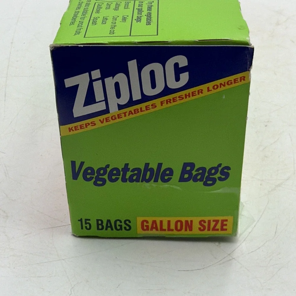 Vintage Dow Ziplock Bags Gallon Size 1993 Kitchen Set Tv Movie Prop Design